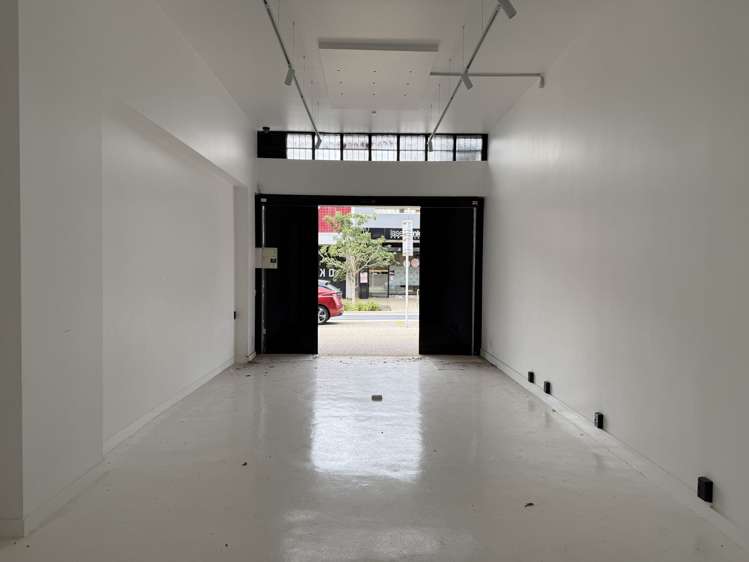 8 Hurstmere Road Takapuna_3