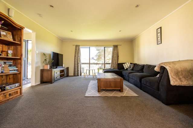 28 Peppertree Glade Kelvin Grove_1