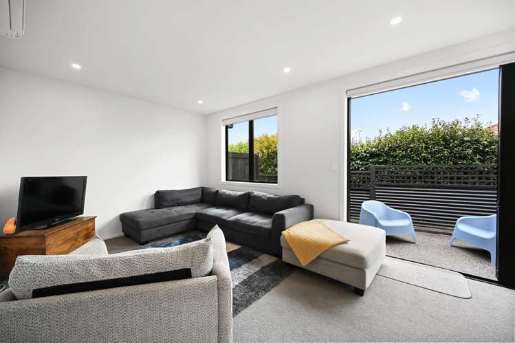 73B Houchens Road Glenview_1