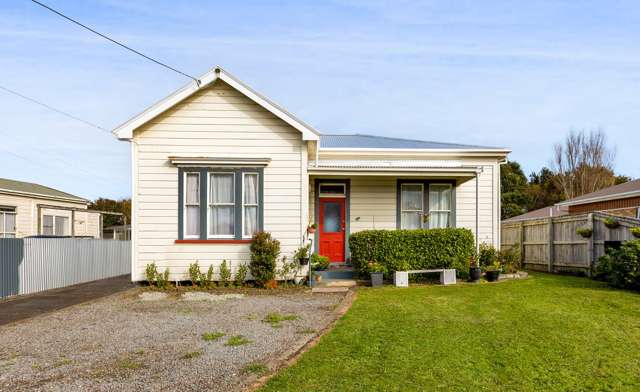 49 Egmont Street Hawera_1