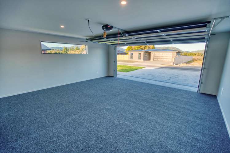 11B Hinau Crescent Kaiata_17