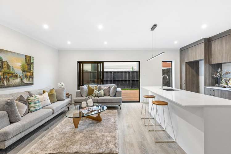 78 Waterlily Street_5