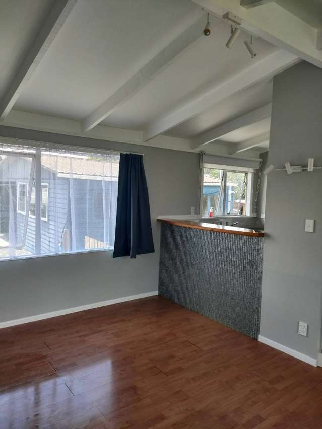 78 Valley Road 11599_4