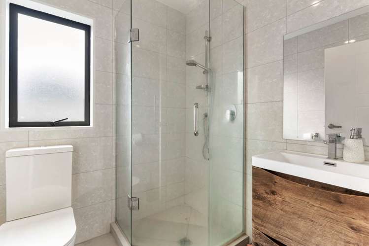 86A Kelman Road Kelston_17