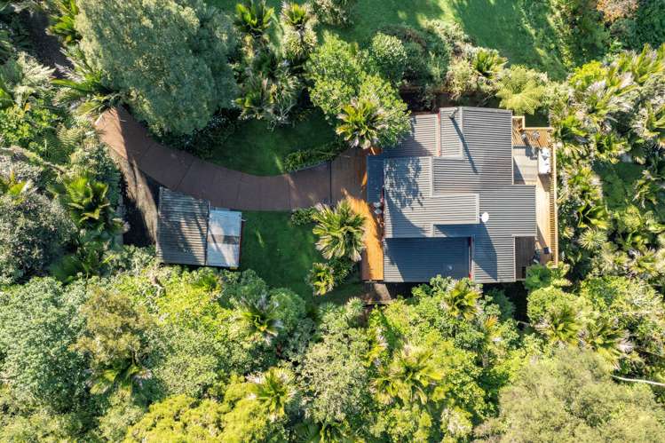 7 Ngaio Road Titirangi_21