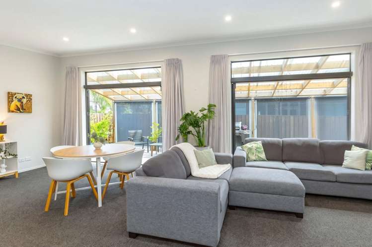 3 Orion Way Featherston_5