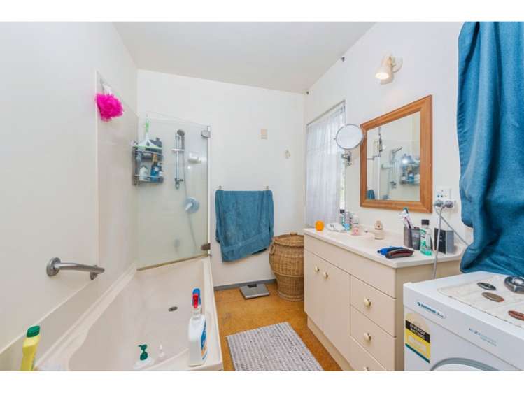 13 Mceldowney Road Titirangi_11