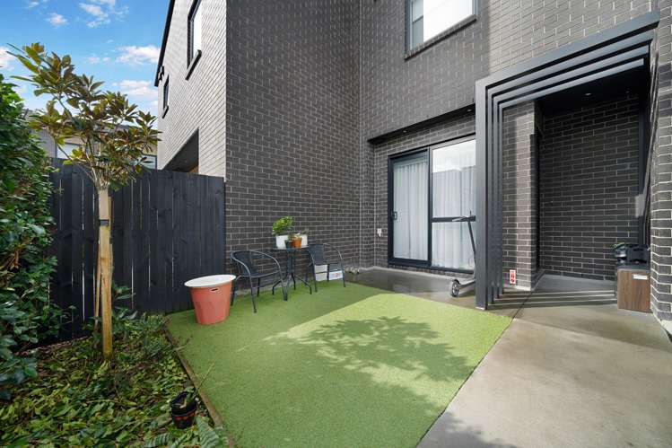 51 Wallace Road Hobsonville_2