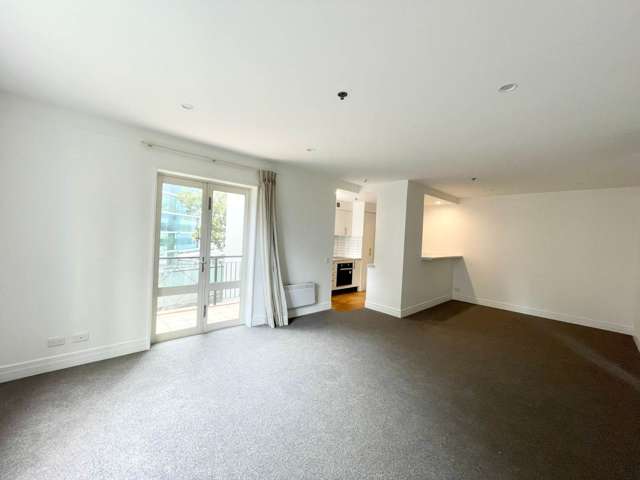 2A/18 Joseph Banks Terrace Newmarket_3