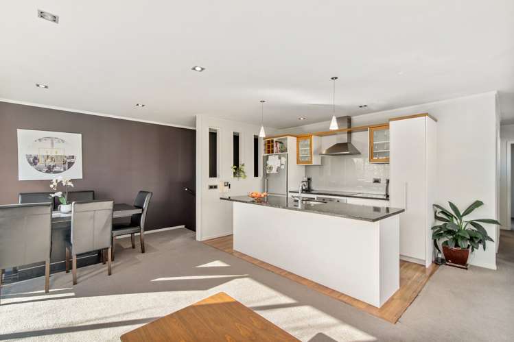 4/15 Dp Tarawera Road Lynmore_1