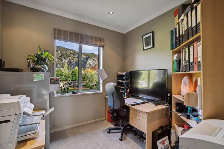 1153 Aubrey Road Wanaka_18