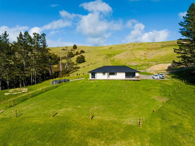 Great Value 12.9ha Lifestyle with New Home