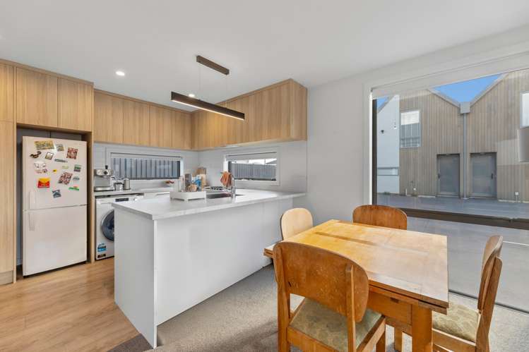 58B, C & D Botha Street Tainui_36