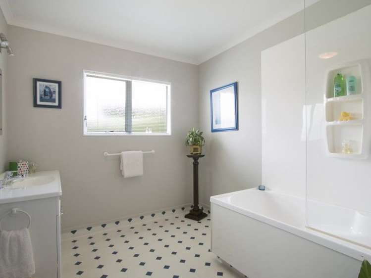 4 Grenadier Lane Waihi_16