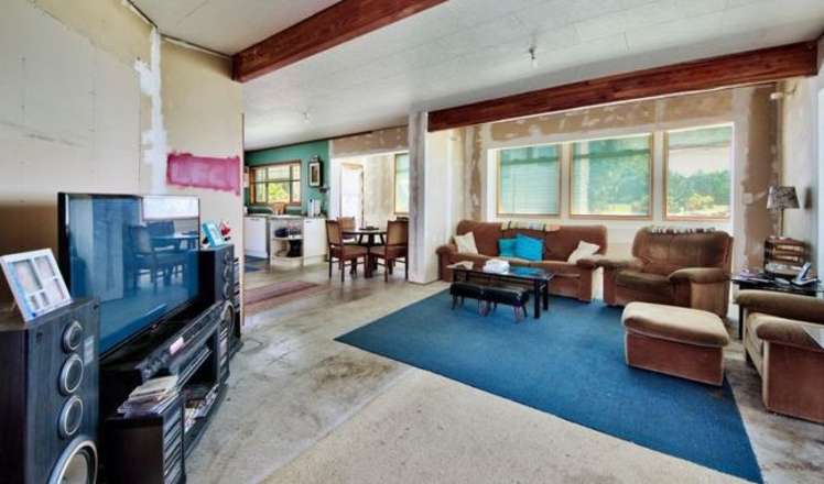 46 Queen Mary Avenue New Lynn_2