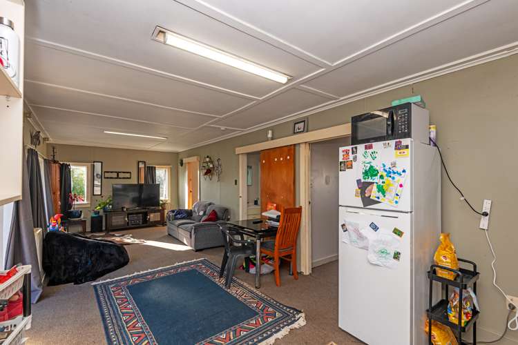 185 Maxwells Line Awapuni_3