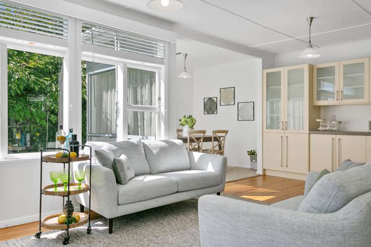 2/1 Henry Hill Road Hilltop_5