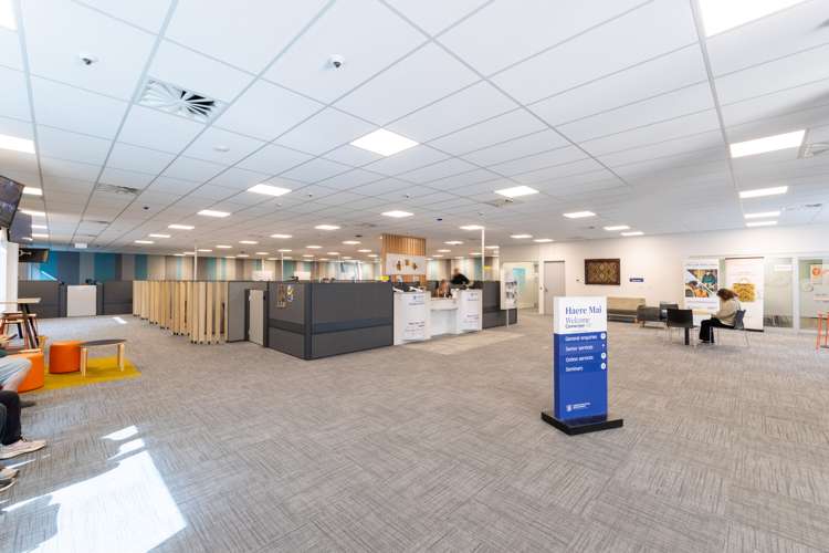 165 & 167-175 High Street_14