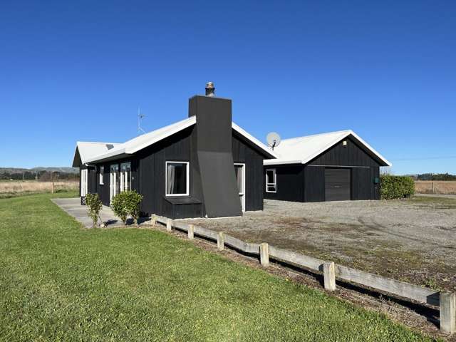 CARTERTON - 3 BEDROOMS