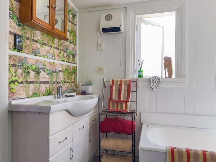 143 Charles Street Blenheim Central_6