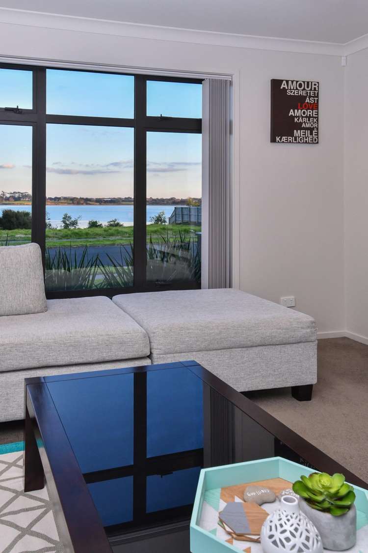 47 Sunningdale Street Wattle Downs_22