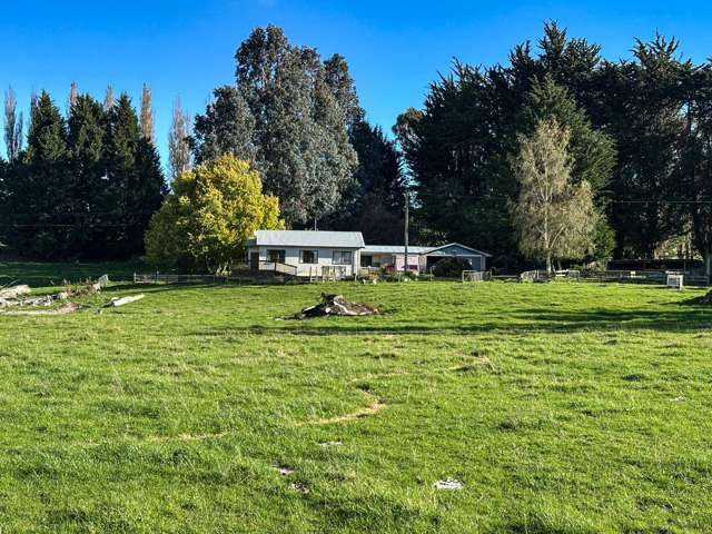 2 McLaggan Road Waimumu_1