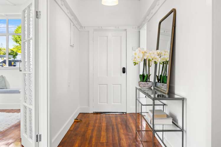 23 Euston Road_4