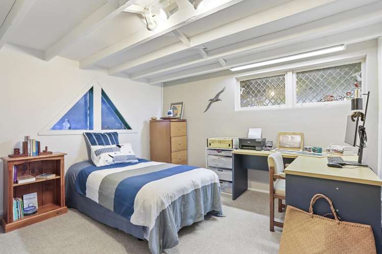 98 Takahe Road Titirangi_15