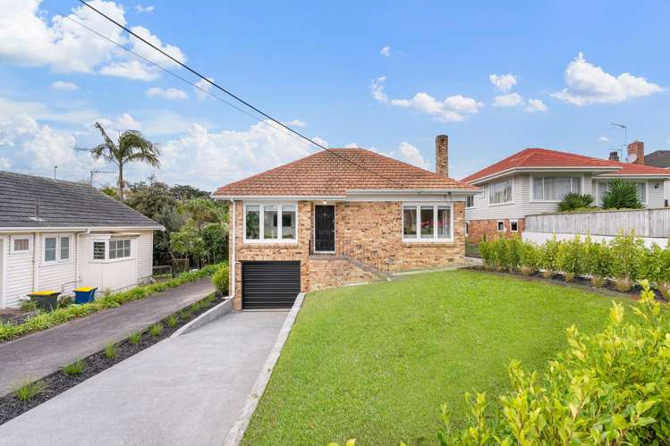 1/5 Aorangi Place Birkenhead_13