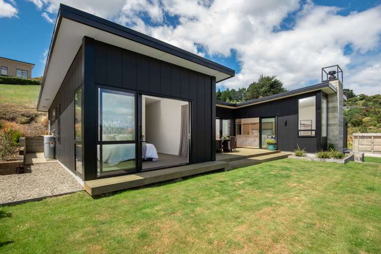 92 Mission Cove Company Bay_24