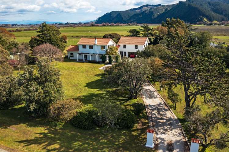 2 Neal Road Rarangi_28