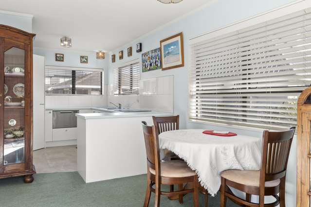 2/10 Terrace Avenue Mount Maunganui_4