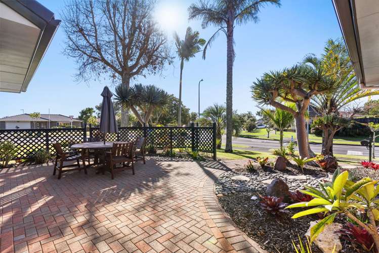15 Tington Avenue Wattle Downs_19