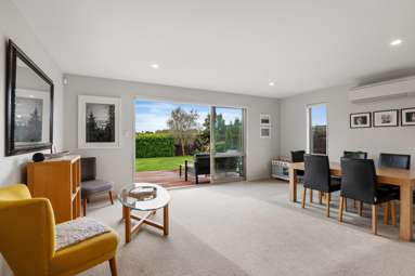 32 Flaxon Place_1