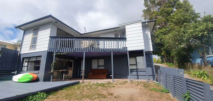 1/57 Aeroview Drive Beach Haven_14