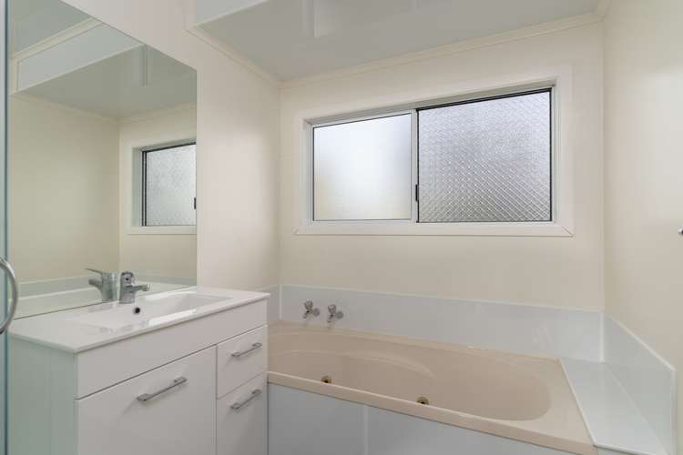 8 Jellicoe Place Solway_6