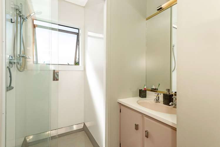 11 Oak Street Mangapapa_14