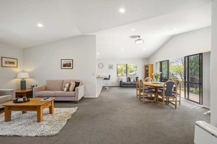 2/23 Kiteroa Terrace Rothesay Bay_5