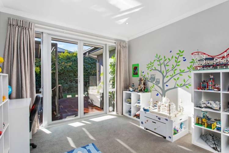 47 Applefield Court Northwood_14