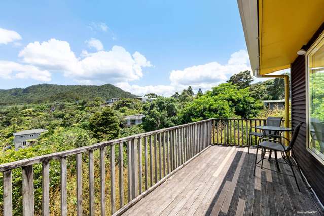 1127 Huia Road Huia_3