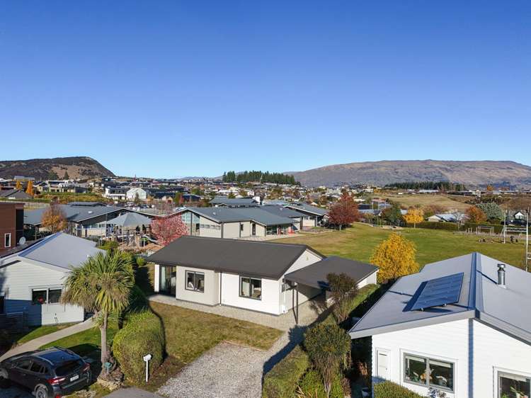 8 Pukeko Place_5