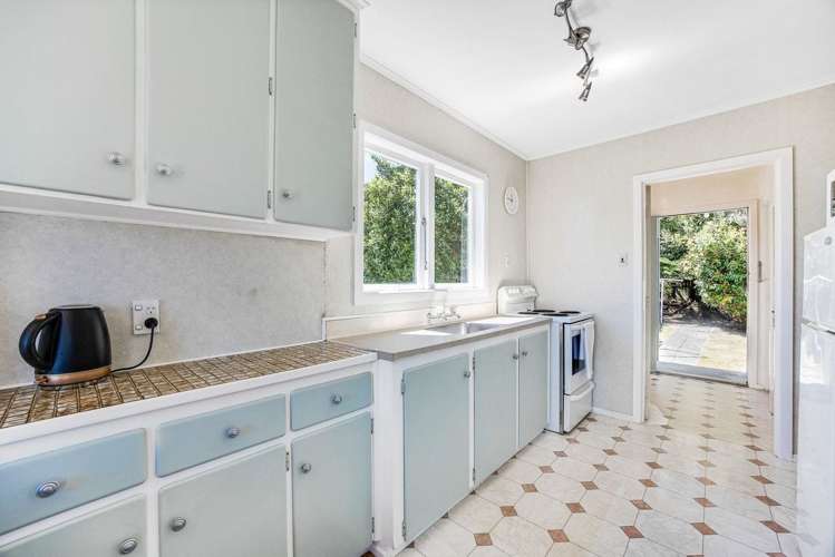 29 Kaikoura Street Henderson_18