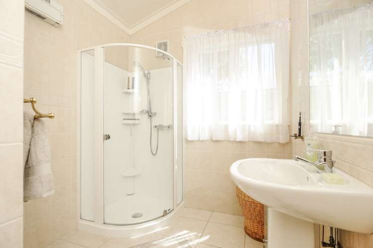 64 Ellerton Road Mount Eden_8