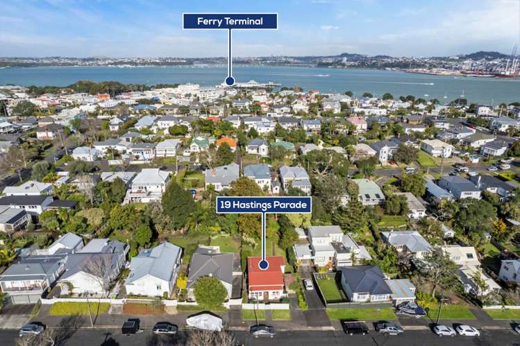 19 Hastings Parade Devonport_13