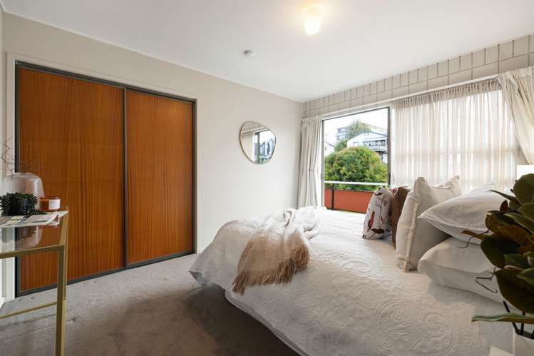 12/10 Hunter Street Hamilton Lake_8