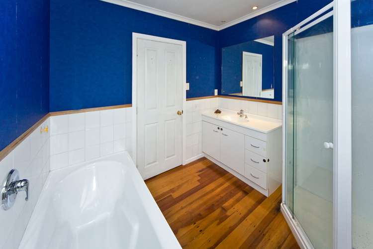 6 Grainger Road Te Atatu South_9