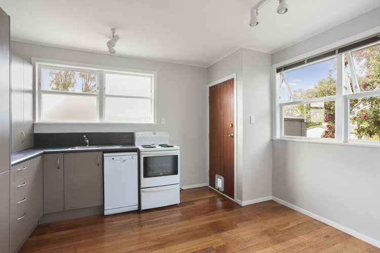 52 Awaroa Road Sunnyvale Waitakere City Houses for Sale One Roof