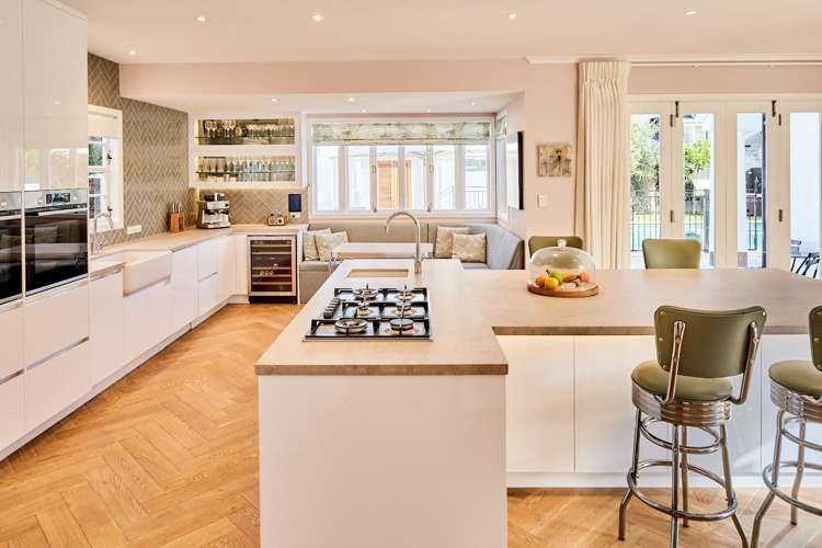 25 Cheviot Road Lowry Bay_1