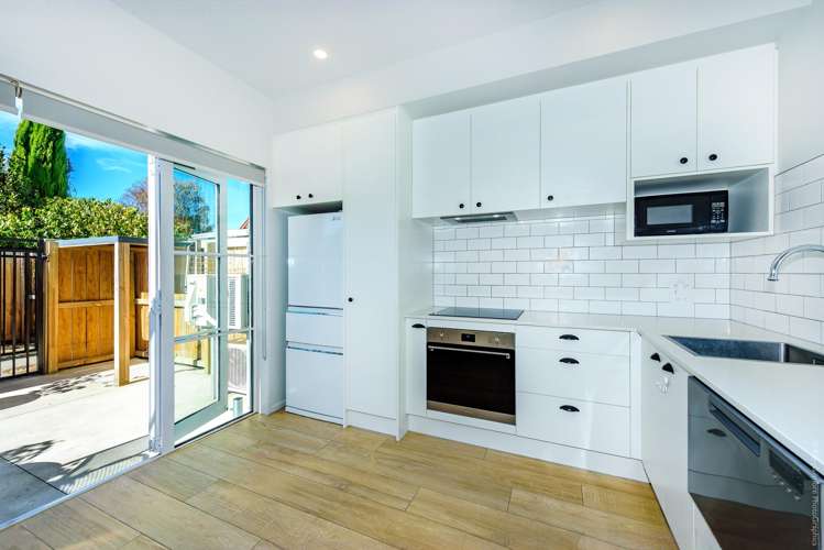 5/2 Albemarle Street Sydenham_6