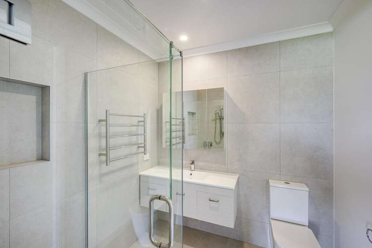 55 Read Crescent Clive_10